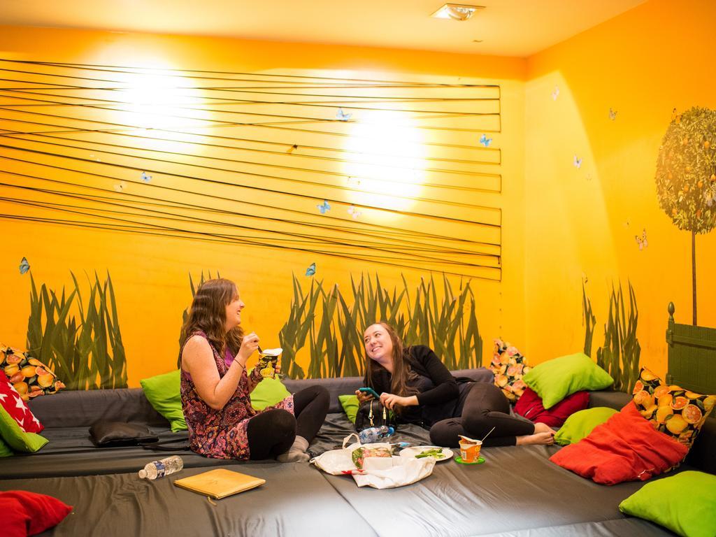 Wombats Hostel Vienna The Lounge Exterior foto